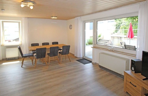 Immerath Apartment | Lovely apartment for 7 people with WIFI, TV, terrace, pets allowed and parking