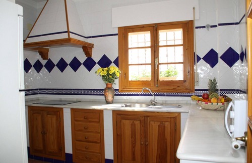 Chipiona Apartment | Lovely apartment for 4 guests with WIFI, A/C, TV, terrace and parking