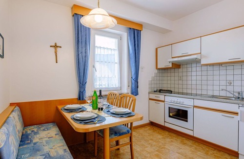 Andriano Apartment | Lovely apartment for 2 people with pool, WIFI, TV and patio