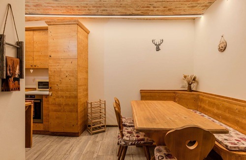 Pinzolo Apartment | Lovely apartment for 6 people with WIFI, TV and patio