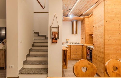 Pinzolo Apartment | Lovely apartment for 6 people with WIFI, TV and patio