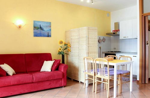 Val di Sogno Apartment | Lovely apartment for 4 people with WIFI, TV, balcony and pets allowed