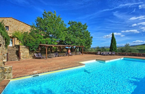 Montalcino Apartment | Lovely apartment for 3 guests with A/C, pool, TV, pets allowed and panoramic view