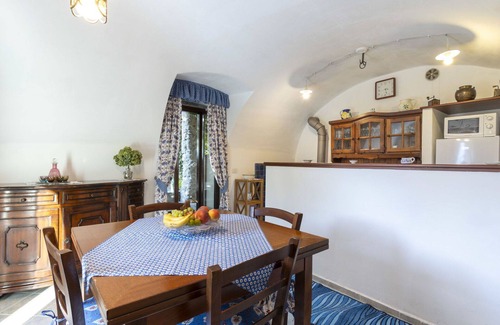 Morbegno Apartment | Lovely apartment for 4 guests with WIFI, terrace, pets allowed and parking