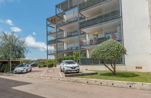 Porto-Vecchio Apartment | Lovely apartment for 6 guests with WIFI, A/C, TV and terrace