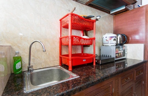 Phu Nhuan Apartment | Lovely Apartment * Gym -Pool free* 5 min to Airport