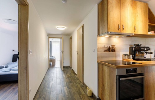 Balatonszemes Apartment | Lovely apartment for 6 guests with WIFI, A/C, TV and balcony
