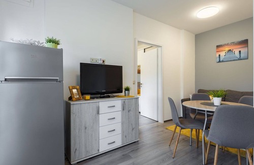 Balatonfoldvar Apartment | Lovely apartment for 4 guests with WIFI, A/C, pool, TV and terrace