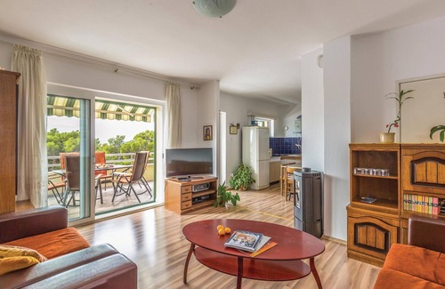 Zelenka Apartment | Lovely apartment in Makarska with WiFi