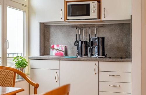 Sellin Villa | Lovely apartment in villa for 2 people with WIFI, TV, terrace and pets allowed