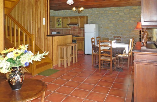 Loctudy Villa | Lovely apartment in villa for 6 guests with pets allowed