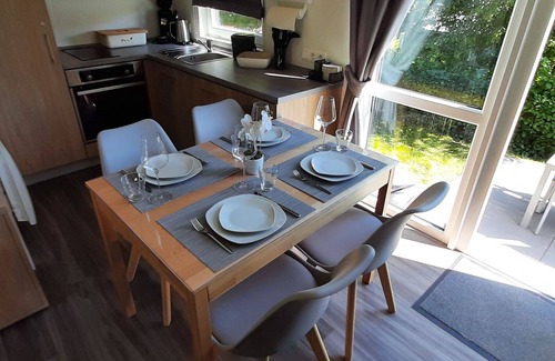 Wemding House | Lovely apartment in villa for 4 people with WIFI, A/C, TV and terrace