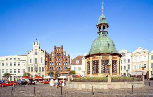 Wismar Apartment | Lovely Apartment In Wismar With Wifi