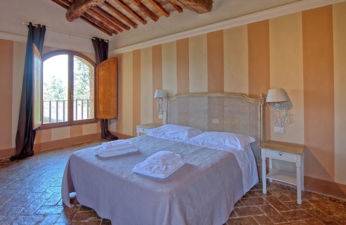 Montespertoli Other | Lovely apartment for 2 guests with pool, A/C, WIFI and panoramic view