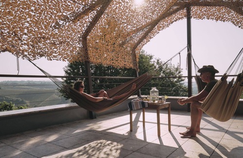 Ljutomer House | Lovely apartment in villa for 6 people with hot tub, A/C, WIFI, TV, patio and parking