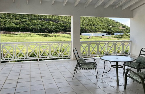 Frigate Bay Apartment | Lovely apartment with a big covered terrace