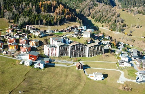 Acletta Apartment | Lovely apartment with pool, WIFI, TV, balcony, pets allowed, panoramic view and parking