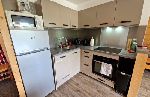 Valfrejus Apartment | Lovely apt for 8, 3 bedrms, central Valfréjus