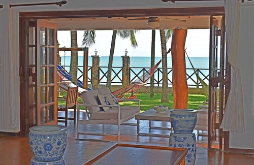 Playa Coronado House | ★LOVELY BEACHFRONT HOUSE WITH POOL-CORONADO★