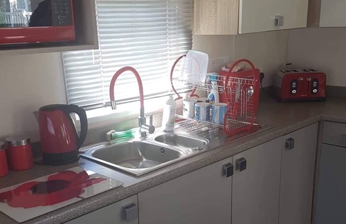 New Forest District House | lovely caravan sleeps 8