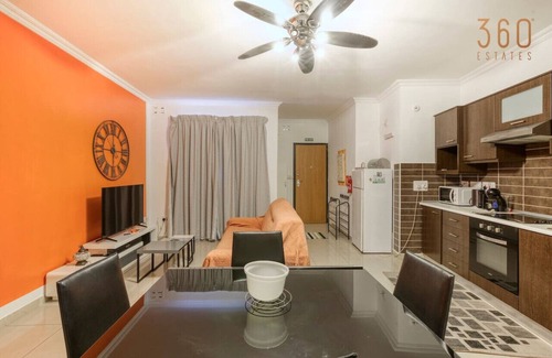 Tal-Ghoqod Apartment | Lovely, central 2BR home, just off St Julians w/AC