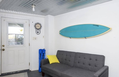 Palm Harbor House | Lovely coastal home on a deep canal near Estes Flats!