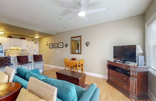 Gulf Place Apartment | Lovely condo on the Gulf of Mexico w/private balcony, shared pool & tennis