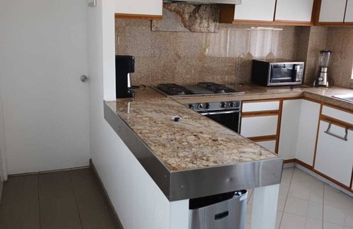 Tijuana Condo | Lovely condo with AC in vibrant Tijuana Excellent location main avenue SAFE