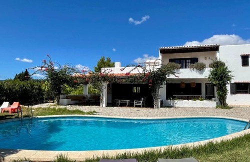 Sant Jordi de Ses Salines Villa | Lovely house with private pool, BBQ, AC, WiFi in Playa d' en Bossa