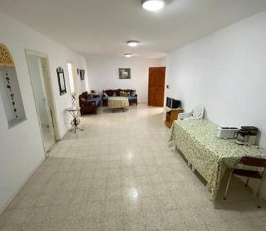 Hiboun Apartment | Lovely garden-level near Beach