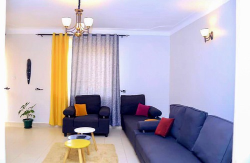 Kampala House | Lovely green vue apt