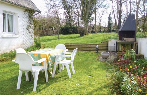 Thereval House | Lovely home in La Chapelle En Juger