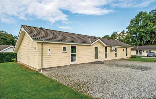 Aabenraa House | Lovely Home In Aabenraa With Kitchen