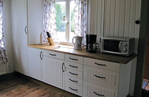 Ambjornarp House | Lovely home in Ambjörnarp with WiFi