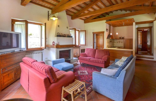 Molin Bianco-pian D'uscianom House | Lovely home in Arezzo with WiFi