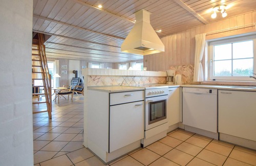Blavand Strand House | Lovely home in Blåvand with WiFi