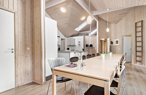 Blavand House | Lovely home in Blåvand with kitchen