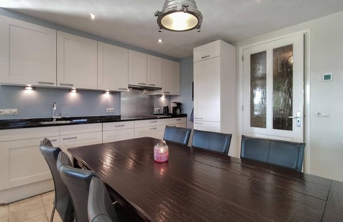 Boekel House | Lovely home in Boekel with sauna
