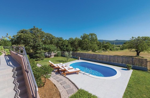 Drnis House | Lovely Home In Drnis With Wifi