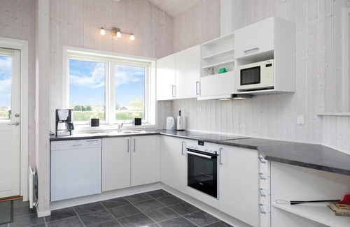 Oster Hurup House | Lovely home in Hadsund with sauna