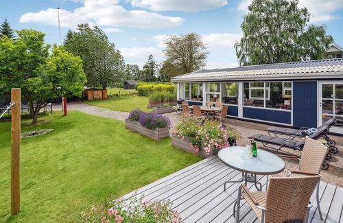 Hejlsminde Strand House | Lovely home in Hejls with WiFi