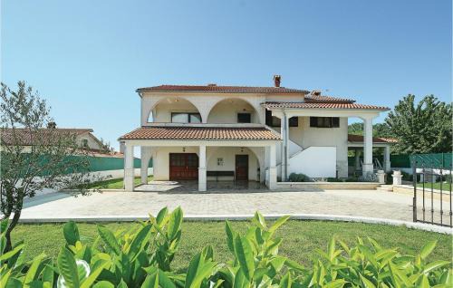 Skropeti House | Lovely Home In Motovun