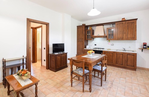Todi House | Lovely home in Porchiano with kitchen