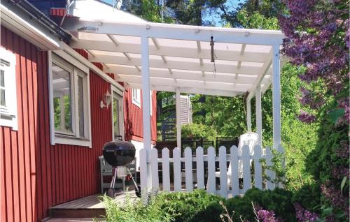 Nacka Municipality House | Lovely Home In Saltsjö-Boo With Sauna