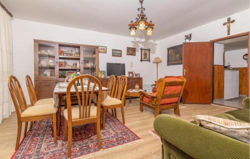 Senj House | Lovely Home In Senj With Wifi