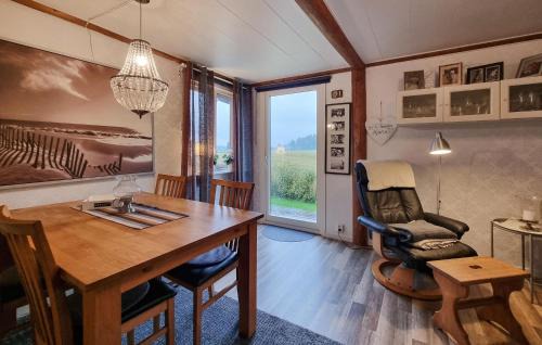 Vargon House | Lovely Home In Vänersnäs
