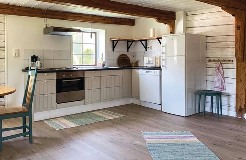 Hok House | Lovely home in Vaggeryd with kitchen