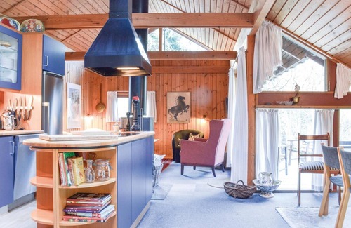 Vejby House | Lovely home in Vejby with WiFi