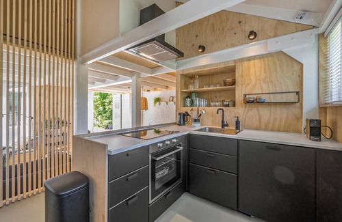 Warmenhuizen House | Lovely home in Warmenhuizen with WiFi