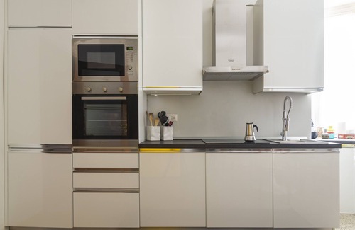 Carrobbio Apartment | Lovely home just few steps away from Duomo, San Lorenzo Apartment Milan